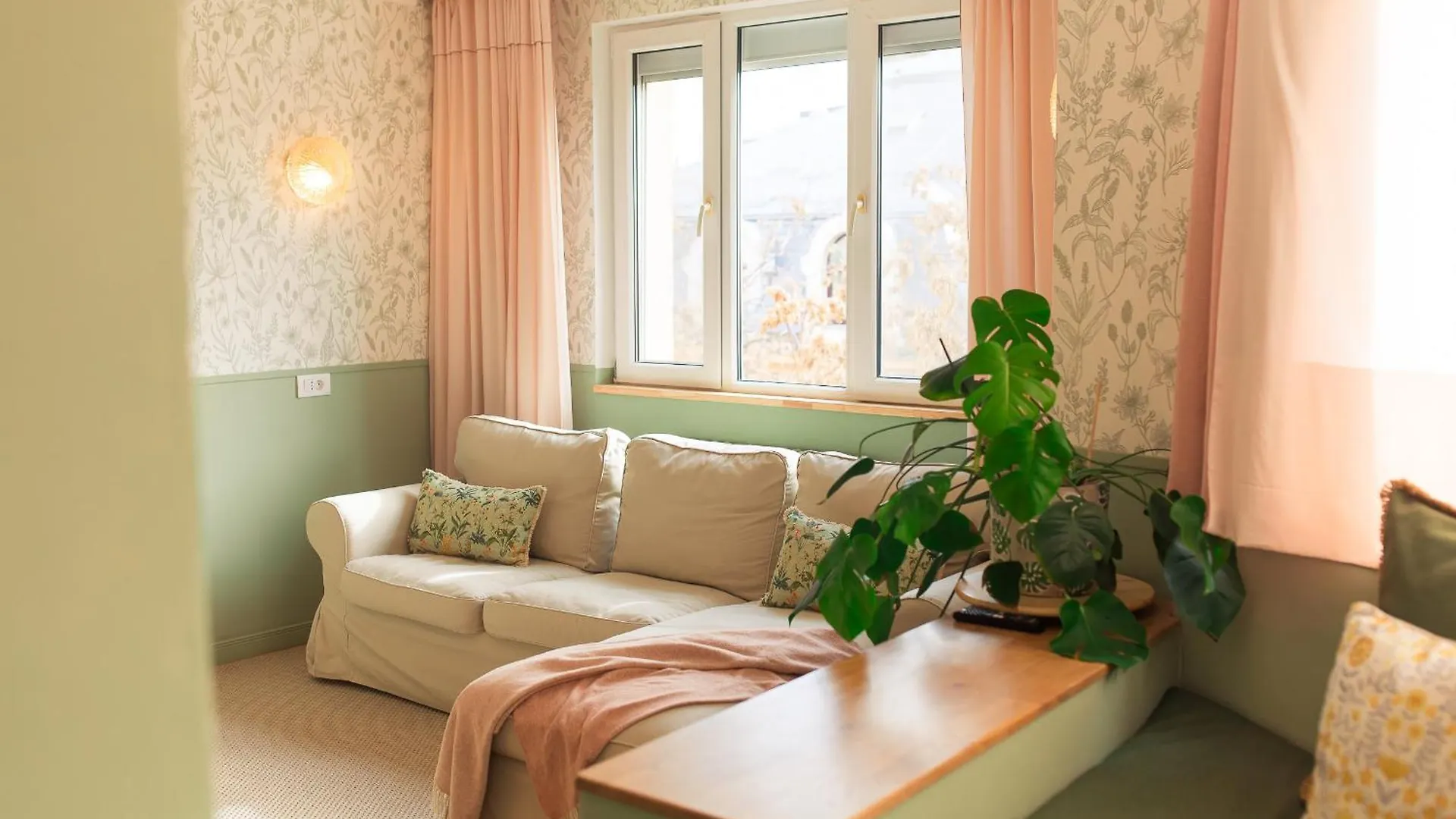 Apartman Garden Nest - Central Retreat Near Cismigiu Park Bukarest
